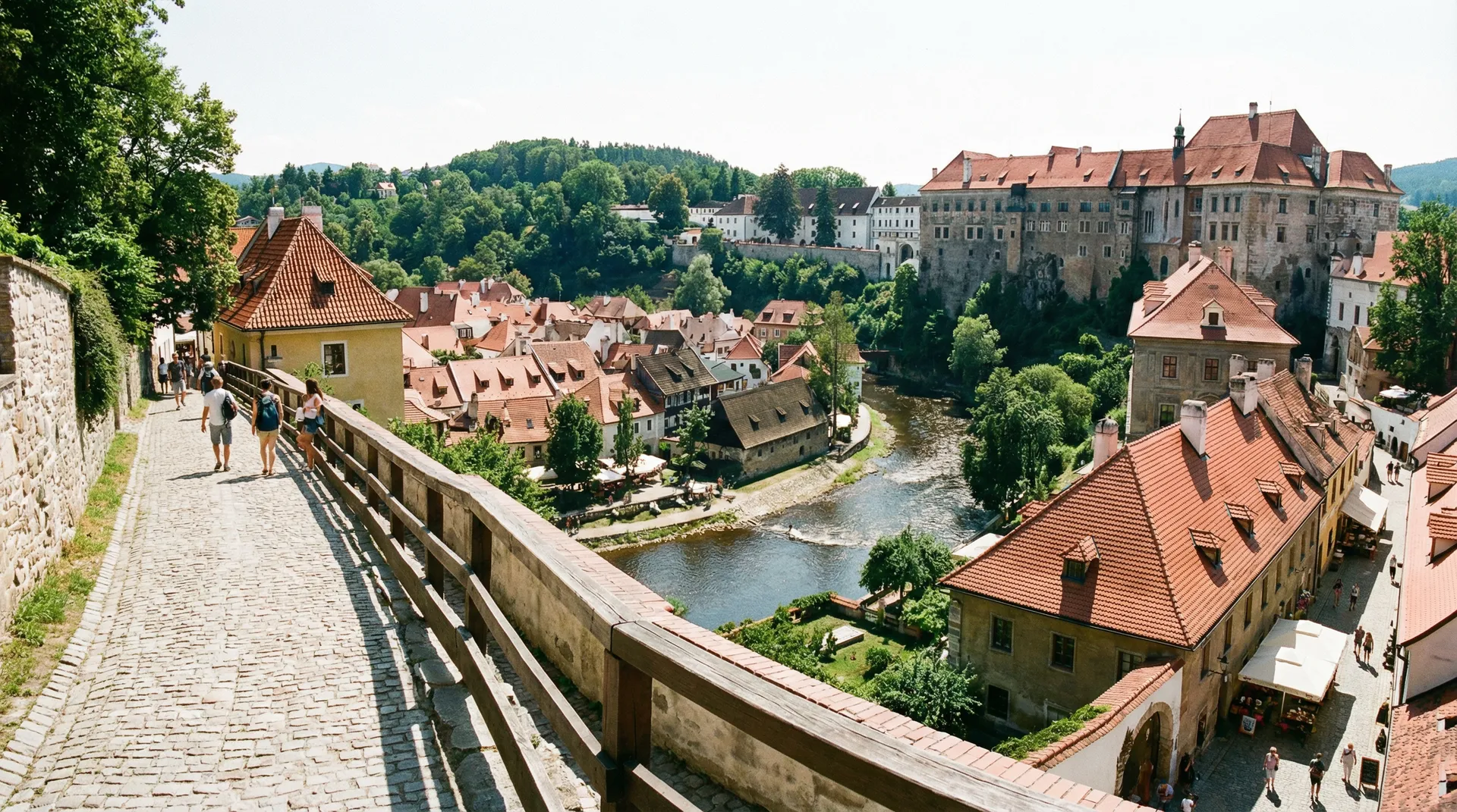 捷克克鲁姆洛夫中世纪小镇全景 - 捷克搭讪 城市漫步